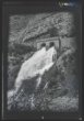 Výtok ponorné řeky ze skály v údolí Neretvy u Buny