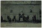 Lázeňský dům a pomník E. Schrotha v Dolní Lipové (poštovní dopisnice)