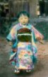 Malá holčička v kimonu