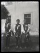 3 muži v krojích o pouti Cyrila-Metoděje na Velehradě