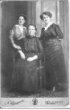Anna Medunová s dcerami    
