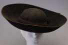 Plstěný černý klobouk